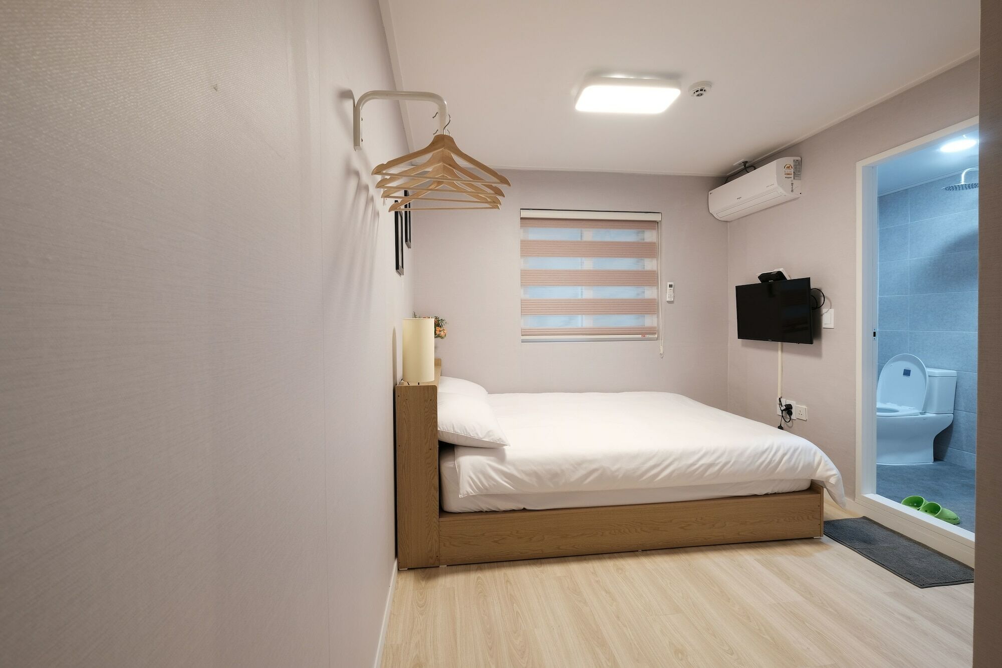 Daol Guest House 3*